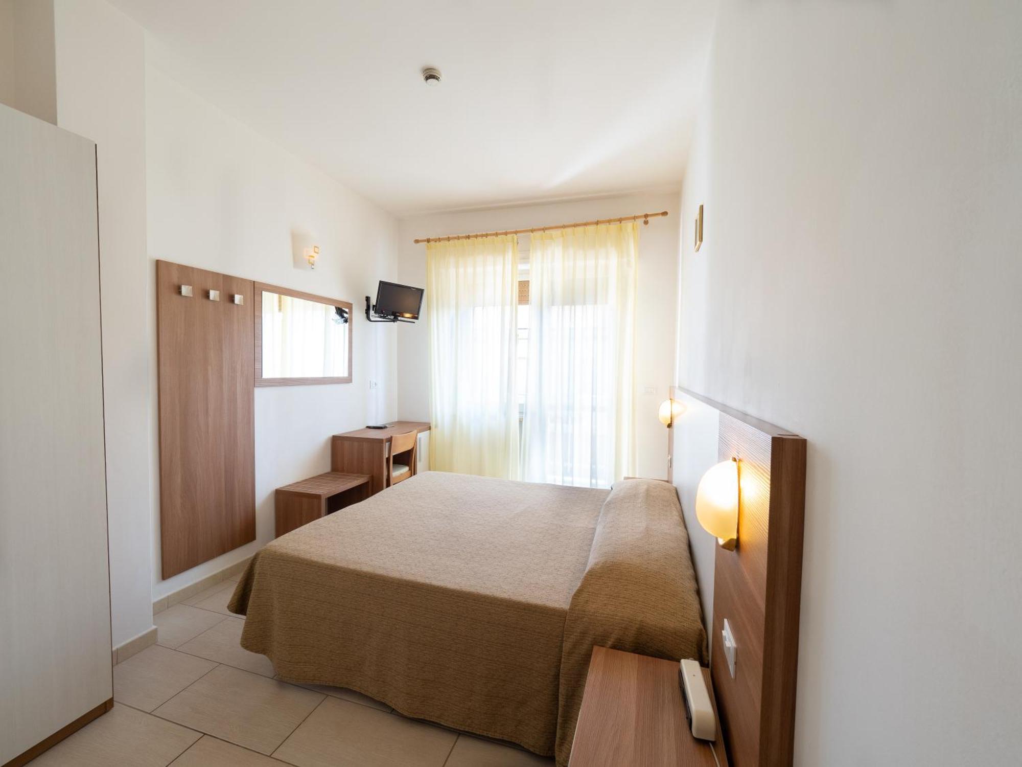 Hotel Blurelda Silvi Marina Exterior photo