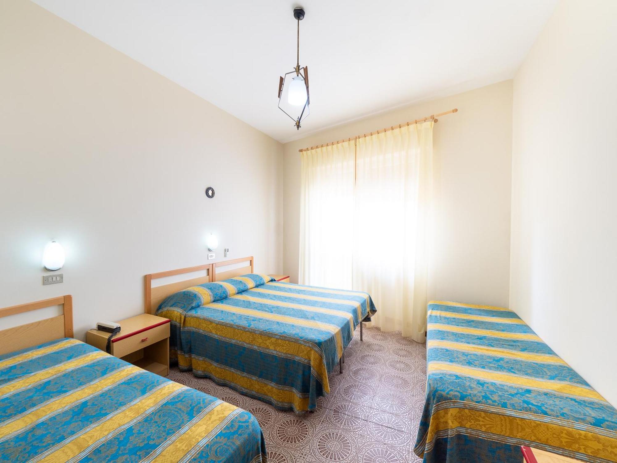 Hotel Blurelda Silvi Marina Exterior photo