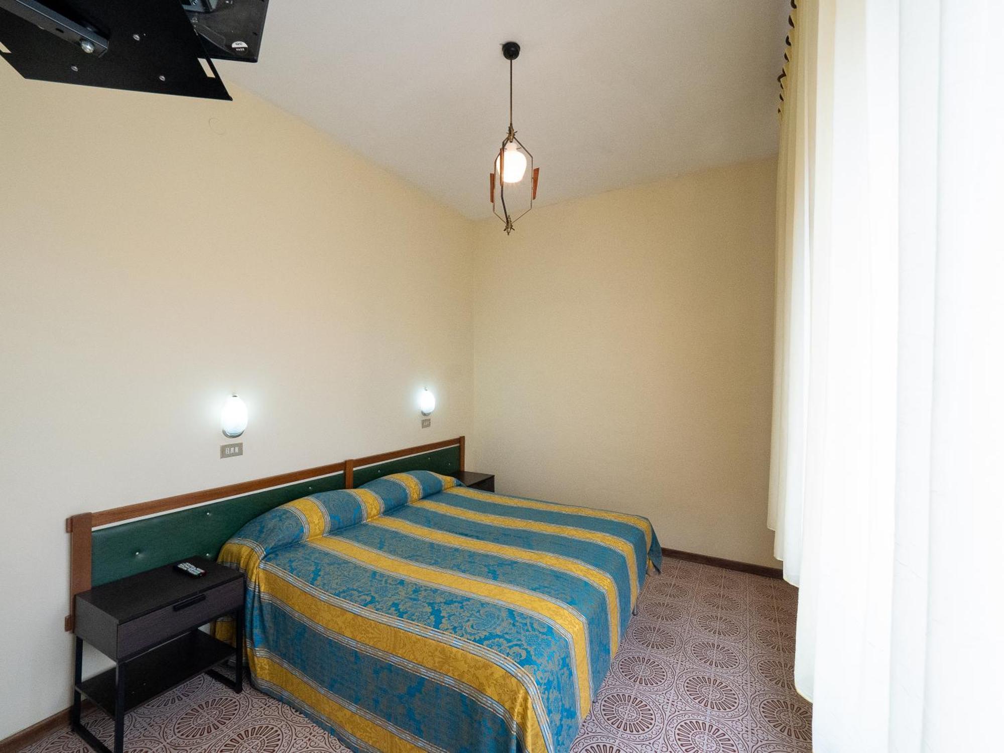 Hotel Blurelda Silvi Marina Exterior photo