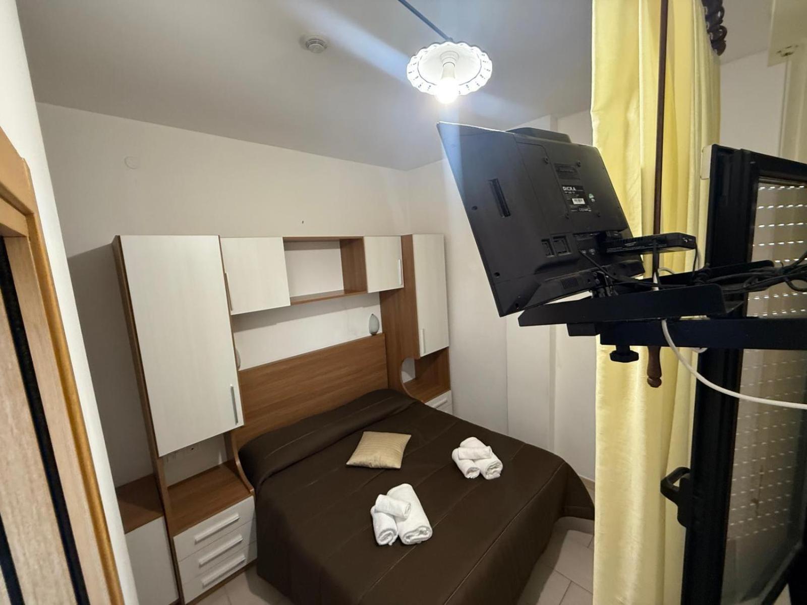 Hotel Blurelda Silvi Marina Exterior photo